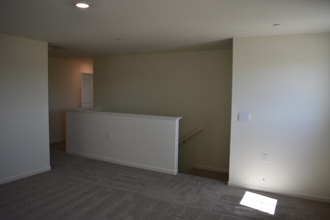 Building Photo - 4049 Cinnabar Ave