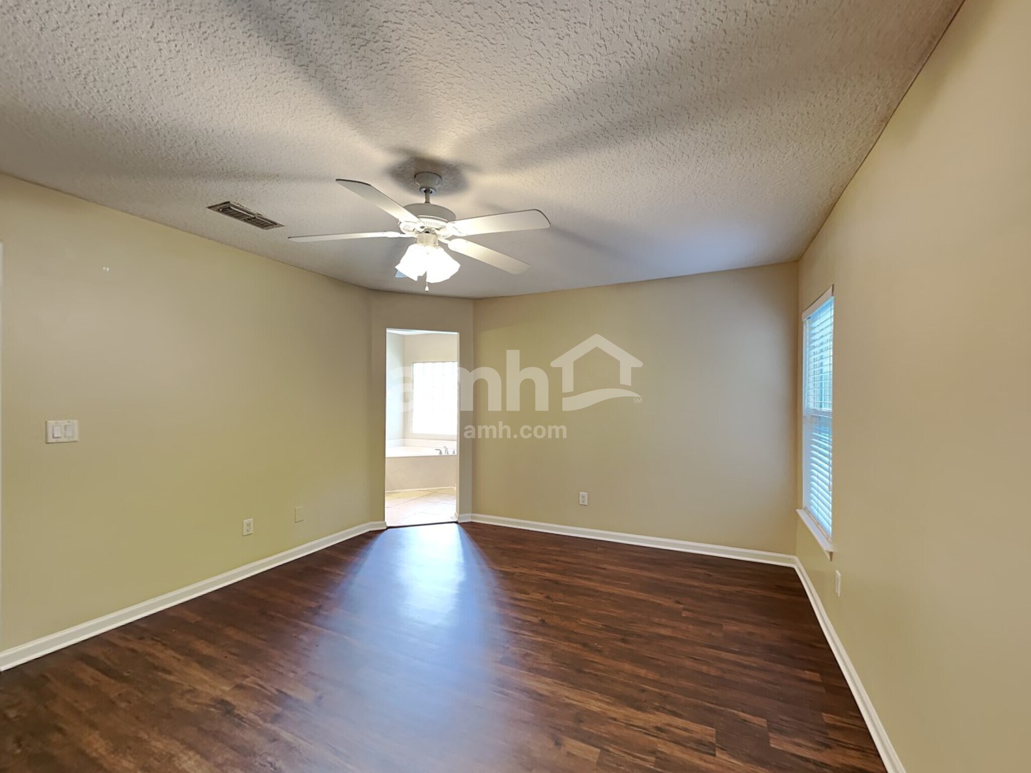 Building Photo - 10909 Acorn Park Ct