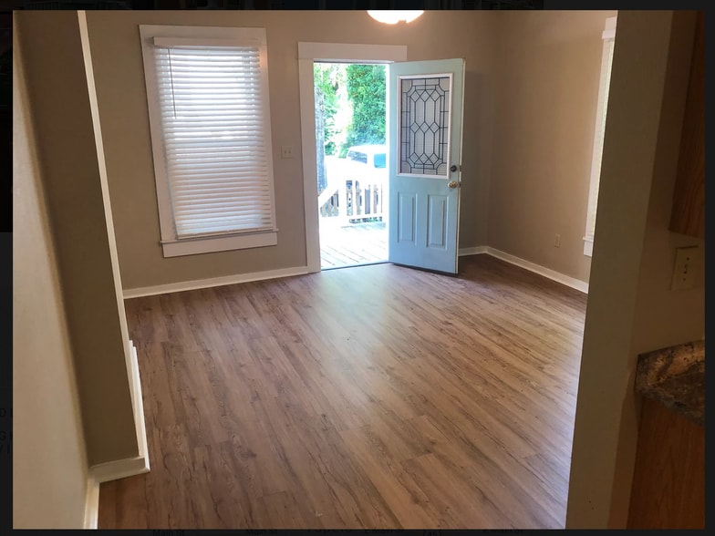 Building Photo - 538 Walnut St