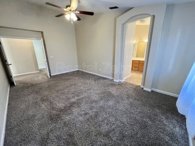 Building Photo - 1209 Duck Blind Cir