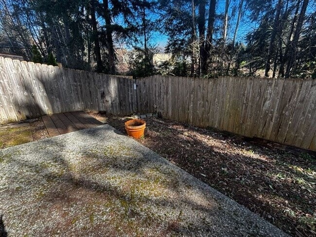 Building Photo - Lovely 3 Bedroom Home for Rent in Everett