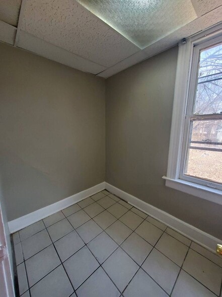 Building Photo - 3354 N 26th St