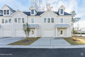 Building Photo - 112 Seagate Pl