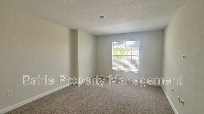 Building Photo - 15221 Pacey Cove Dr