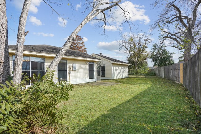 Building Photo - 2846 Mayflower Landing Ct