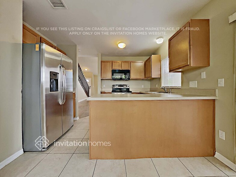 Building Photo - 12767 Whiterapids Dr