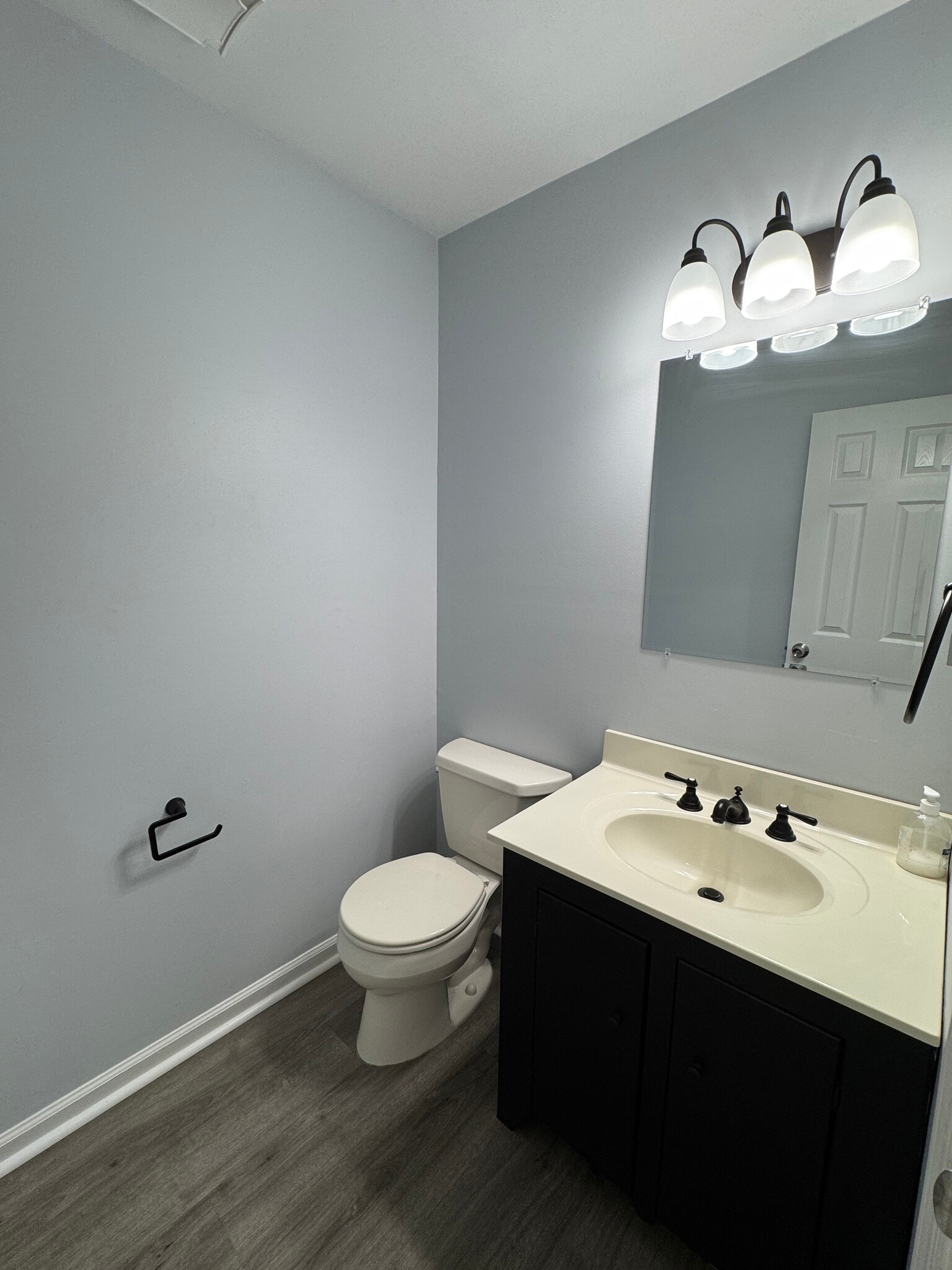 first floor half bath - 1984 Cricklewood Cv