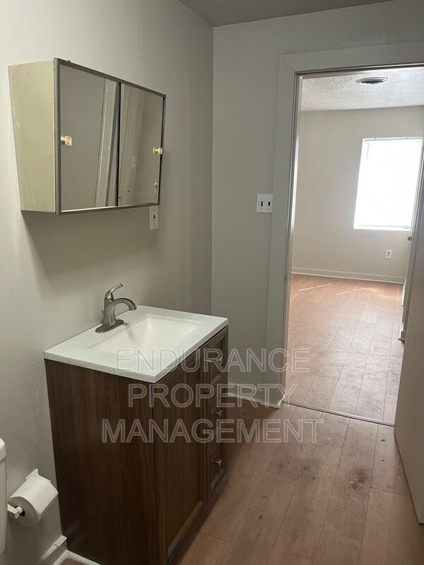 Building Photo - 2205 Roosevelt Blvd