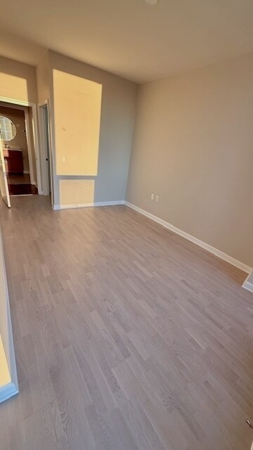 Building Photo - 1235 S Prairie Ave