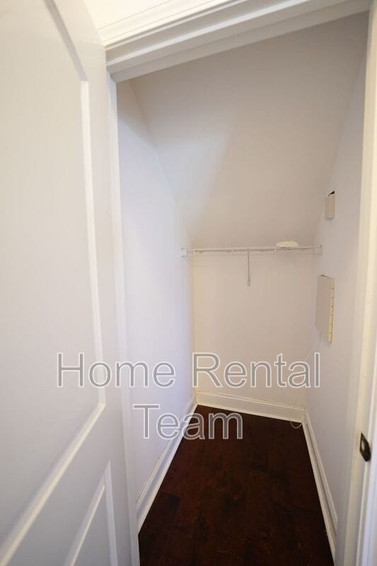 Building Photo - 75 Sailmaker Ln