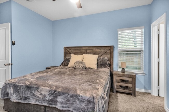 Building Photo - 286 Westchase St