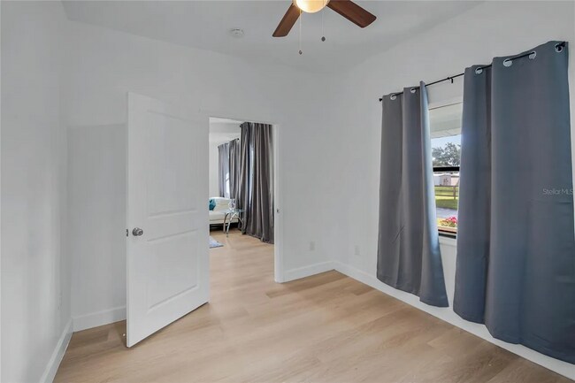 Building Photo - 1305 Fairview Ave