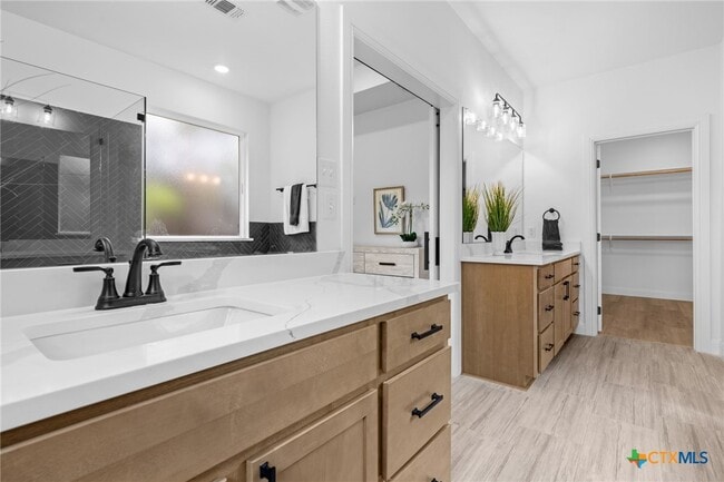 Building Photo - 15926 Brazos Dr