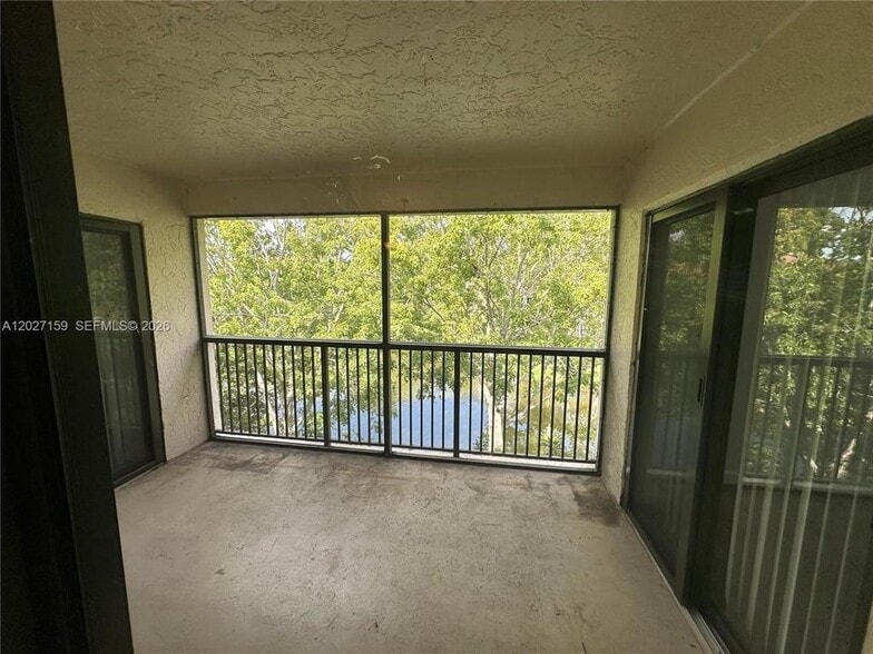 Building Photo - 10161 W Sunrise Blvd