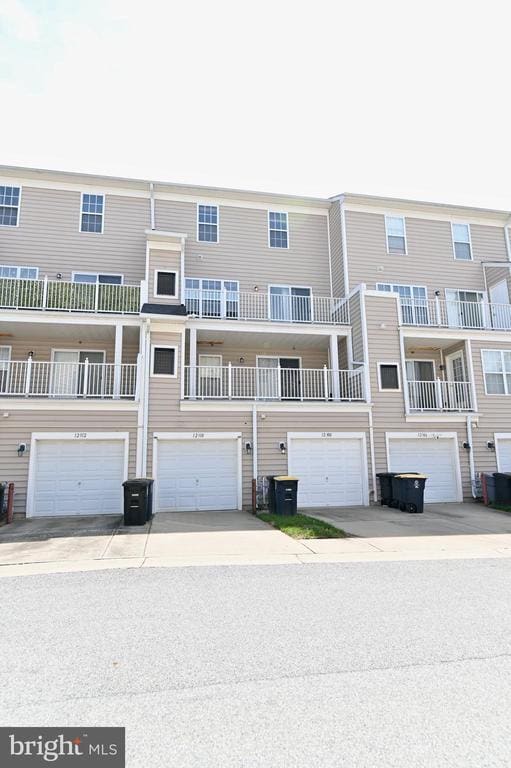 Building Photo - 12310 Open View Ln