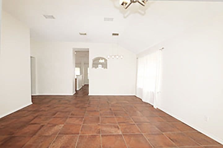 Building Photo - 9827 Copperway