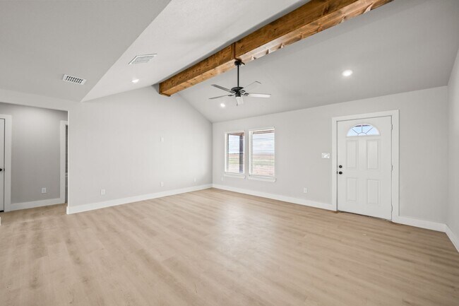 Building Photo - New Construction Home In Slaton ISD!