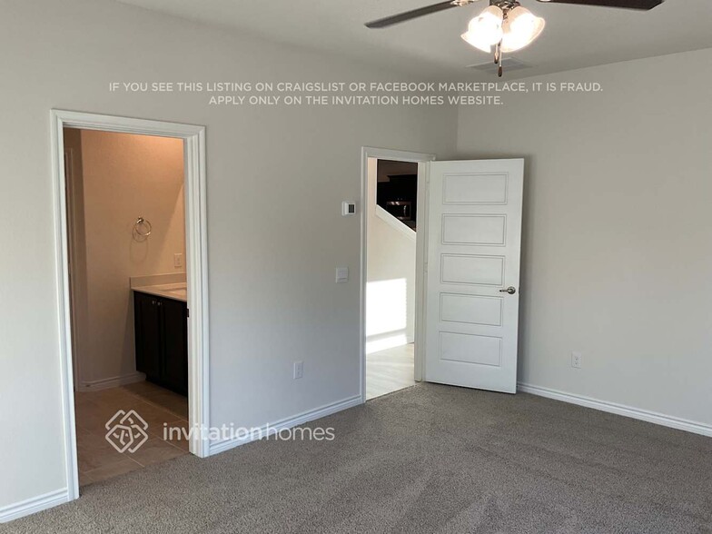 Building Photo - 7325 Mayplace Dr