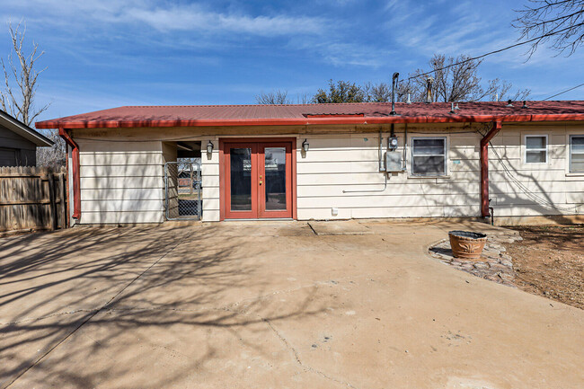 Building Photo - 3005 54th St