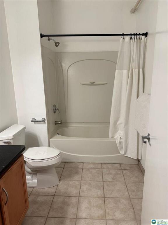 Building Photo - 11 W 2nd St