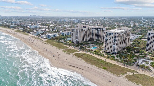 Building Photo - 5000 N Ocean Blvd