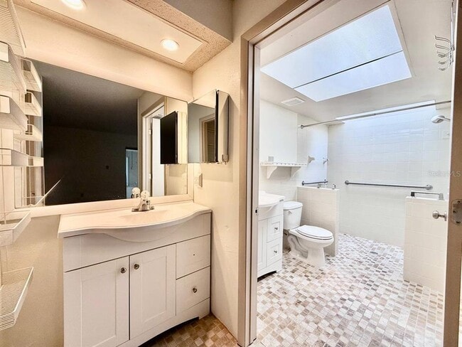 Building Photo - 1839 Tumbleweed Ct