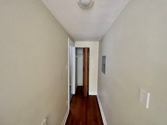 Building Photo - 3457 W 66th St