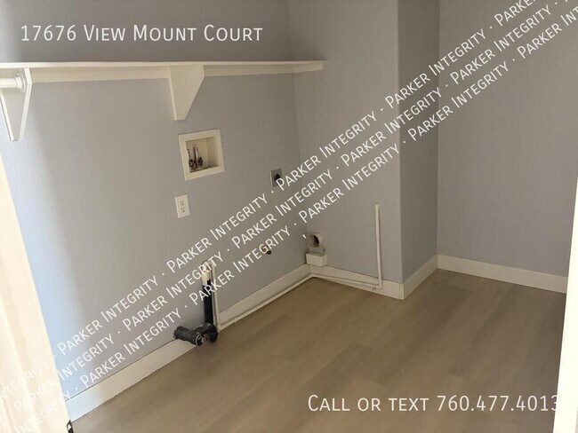 Building Photo - 17676 View Mt Ct