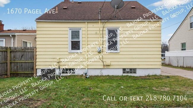 Building Photo - 1670 Pagel Ave