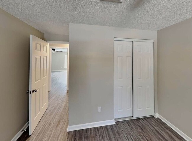 Building Photo - 6949 Magdelena Dr
