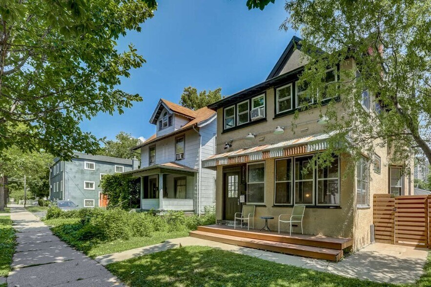 Building Photo - 3113 Harriet Ave