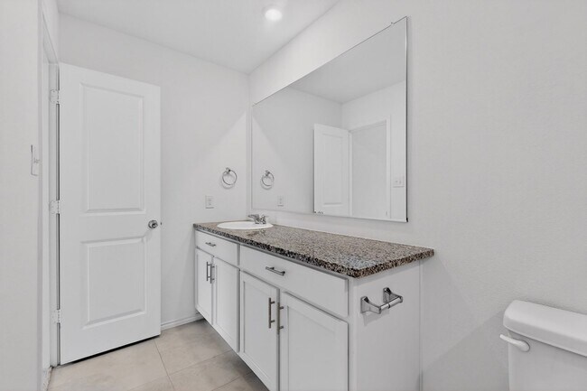 Building Photo - Modern 3-Bedroom Corner Lot Home with Fenced Yard in Forney – Built in 2023