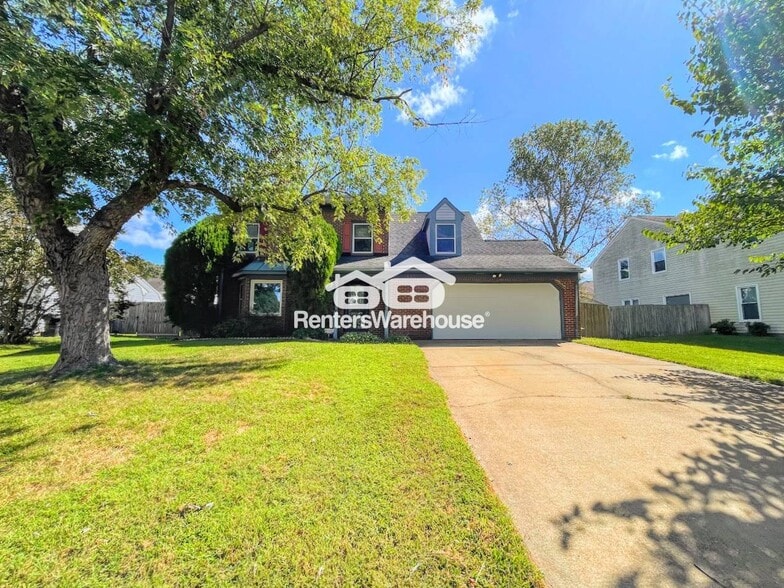 Primary Photo - 1632 Castlefield Rd