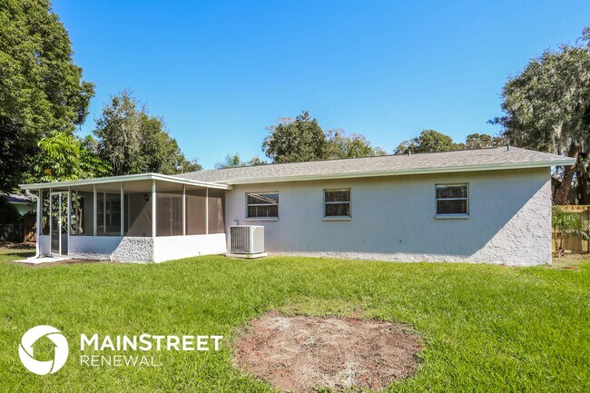 Building Photo - 2902 Forest Cir