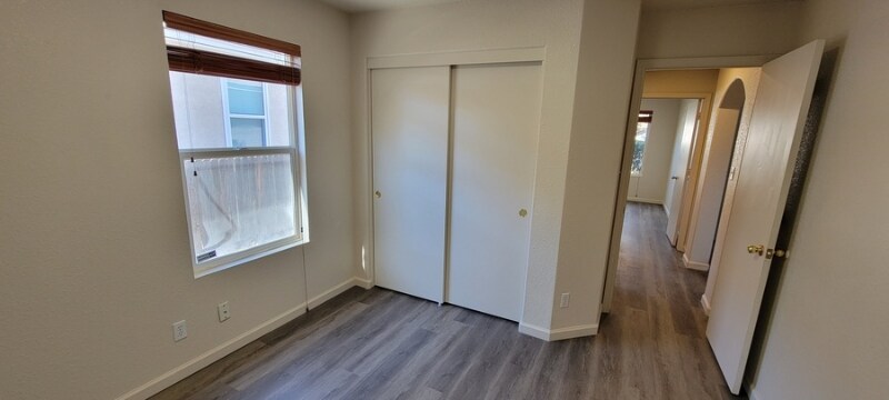 Building Photo - 740 Autumn Meadows Dr