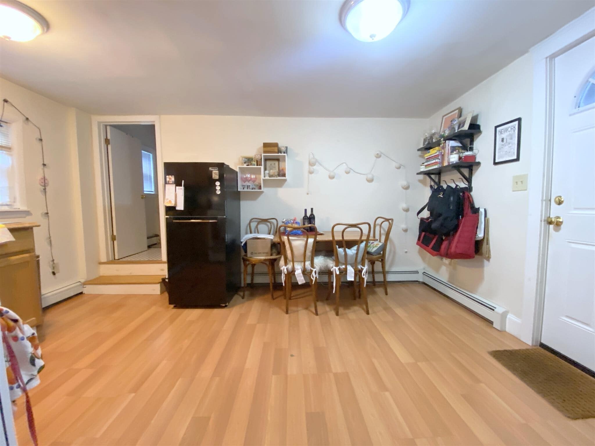 Building Photo - 392 Franklin St