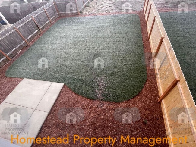 Building Photo - Must see! Beautiful new construction on private flag lot!