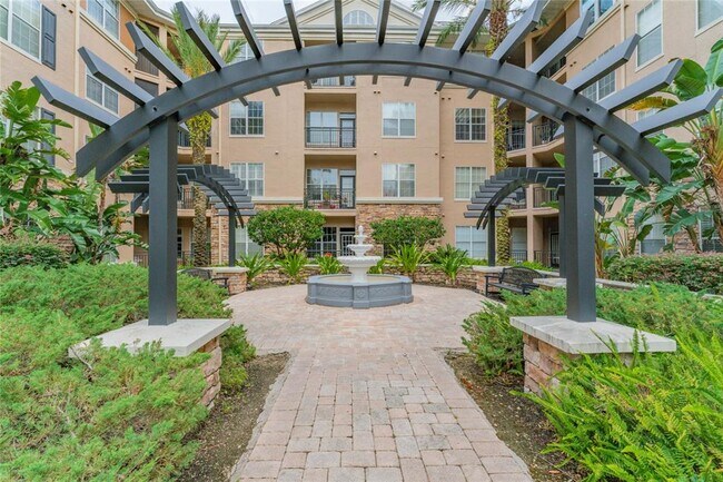 Building Photo - 4221 W Spruce St