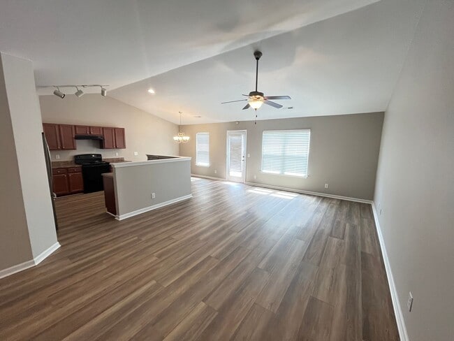 Building Photo - Pet Friendly, Three Bedroom with Bonus Room Home with Garage in Longs is Available Now!