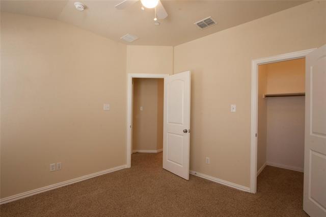 Building Photo - 7825 Fox Horn Dr