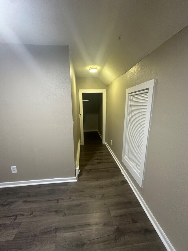 Bedroom closet - 4653-2 Bryant Ave N