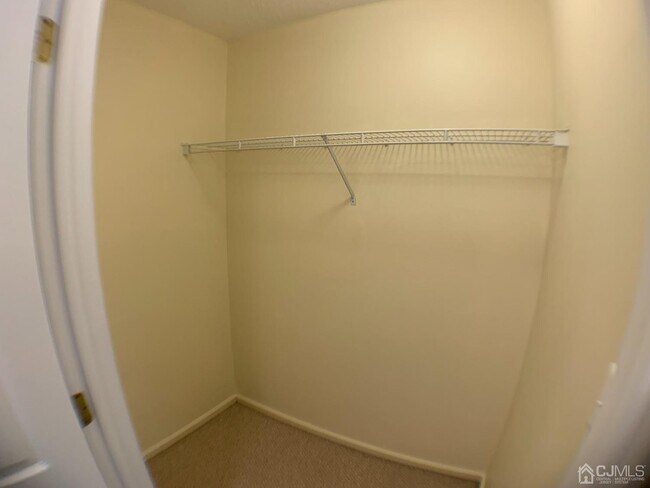 Building Photo - 95 Prestwick Way