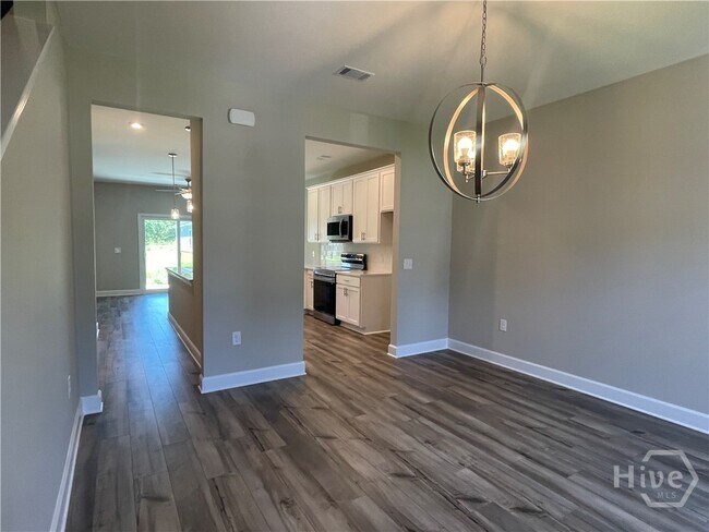 Building Photo - 219 HAISLEY RUN
