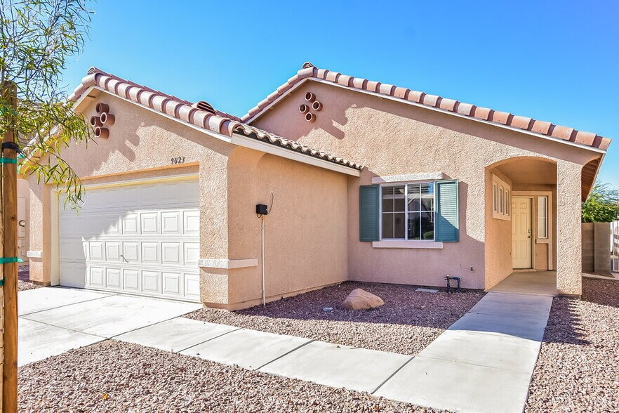 Building Photo - 9023 Edgeworth Pl