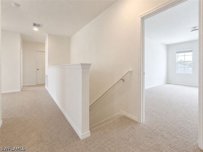 Building Photo - 2736 Dumont Ln