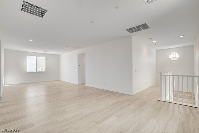 Building Photo - 10276 Thurso Ave