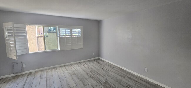 Building Photo - 4938 N 74th St