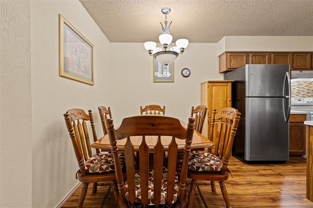 Building Photo - 8521 Holly St