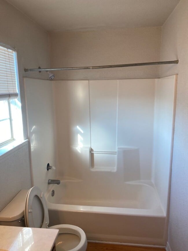 Building Photo - AVAILABLE SOON!