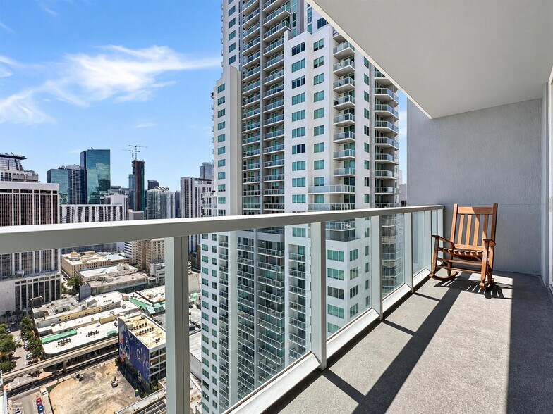 Building Photo - 244 Biscayne Blvd
